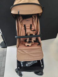 [OUTLET] MoMi Andrea Wózek Spacerowy Jasny Beżowy