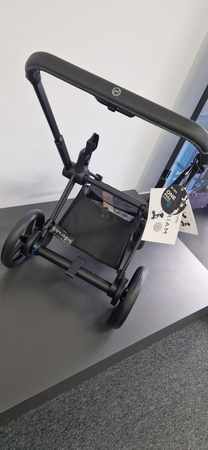 [OUTLET] Cybex e-Priam 3.0 Rama w Zestawie ze Stelażem Siedziska Matt Black