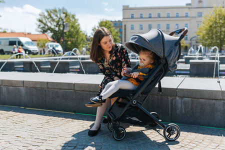 4BABY Twizzy Wózek Spacerowy XXII Dark Grey
