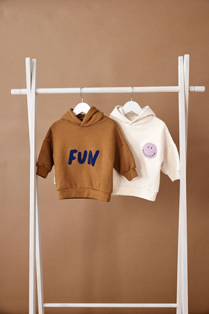 Lassig Bluza z kapturem z bawełny organicznej GOTS Little Gang Fun caramel 4-6 lat