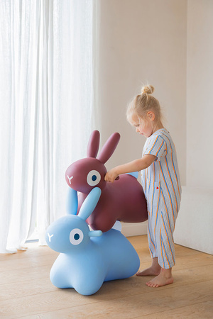 QUUT Skoczek Hoppi Bunny Blue