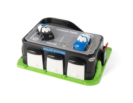 Dantoy Garaż policyjny posterunek FUN CARS z 2 autami