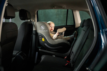 [OUTLET] Avionaut Baza IQ 2.0 C Isofix do Pixel Pro / Cosmo / Black