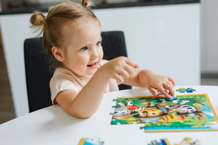 Trefl Puzzle PAW Psi Patrol Wakacyjny Puzzle 4w1