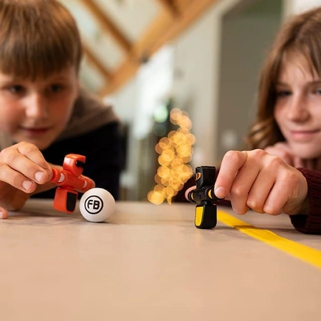 Fat Brain Toy Foosbots Piłkarzyk Pomarańczowy