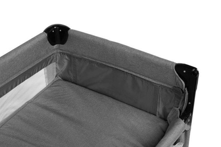 Caretero Esti Łóżeczko Turystyczne z Opuszczanym Bokiem Graphite