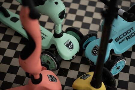 Scootandride Highwaykick 1 Jeździk i Hulajnoga 2w1 1-5 Lat + Scootandride Kask Dla Dzieci S-M Kiwi