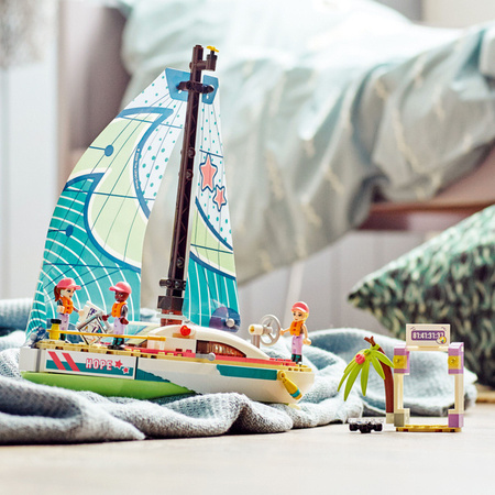 LEGO Friends 41716 Stephanie i Przygoda Pod Żaglami