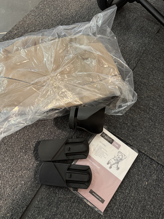 [OUTLET] Espiro Pearl Wózek Spacerowy 09 Champagne Pearl