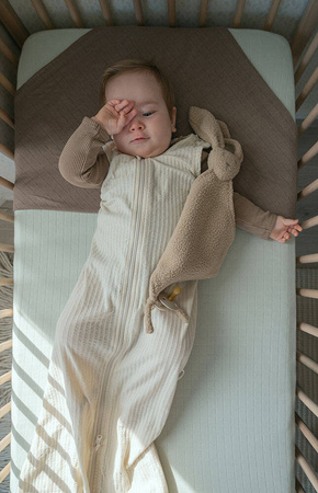 Lodger Śpiworek 4 pory roku z odpinanymi rękawami 4 m - 3 l Hopper Buffalo