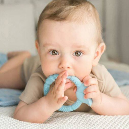 GiliGums Gryzak Silikonowy Kwiatek Niebieski