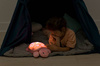 Cloud B Twilight Buddies Lampka Nocna z Projekcją Światła Różowy Żółw
