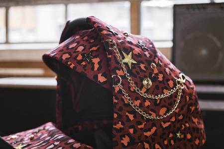 Cybex Priam 4.0 Gondola Do Wózka Rosenrot Red by Alec Voelkel