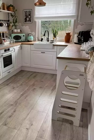 Baby Wood Kitchen Helper M Biały