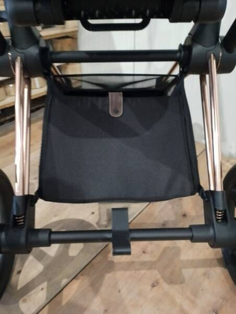 [OUTLET] Cybex Priam 4.0 Rama w Zestawie Ze Stelażem Siedziska Rose Gold