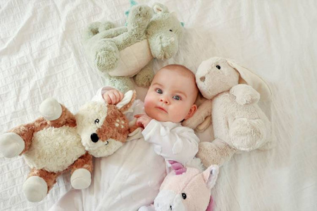 Cloud B Szumiąca Sarenka z Czujnikiem Ruchu i Pozytywką Finley Fawn