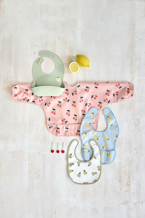 Lassig Zestaw śliniaków wodoodpornych 2szt. 6m+ Happy Fruits Lemon