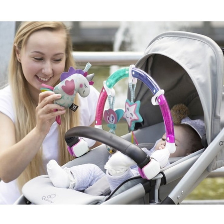 Benbat Łuk sensoryczny z zabawkami do wózka i fotelika -unicorn