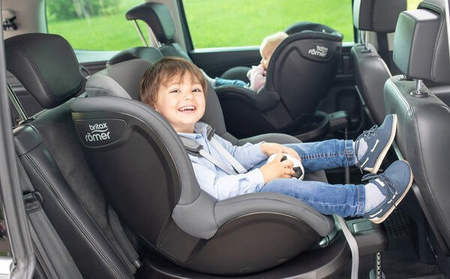 Britax Romer Dualfix 2 R  Fotelik Samochodowy 0-18kg  RWF Moonlight Blue
