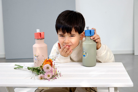 Lassig Bidon ze stali nierdzewnej z ustnikiem i uchwytem 500 ml Sunny Explorer green/blue