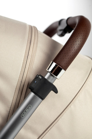 Mast Swiss Design M6x Wózek Spacerowy Lion