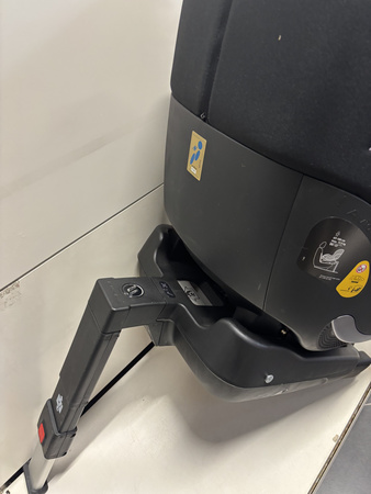 [OUTLET] Avionaut AeroFix Soft Line Fotelik Samochodowy 9-17,5kg + Baza Isofix Black 