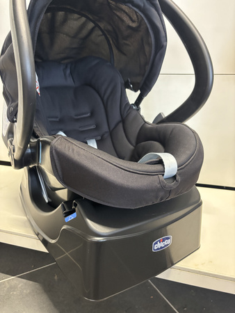[OUTLET] Chicco Fotelik Samochodowy Auto-fix Fast Night z Bazą