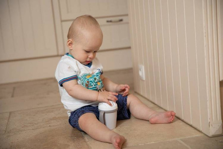 Bo Jungle Kubek do Picia ze Słomką BioPlastik CPLA Grey 