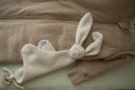 Lodger Śpiworek 4 pory roku z odpinanymi rękawami 4 m - 3 l Hopper Buffalo