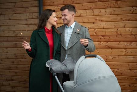 Baby Design Husky 2022 Wózek Głęboko-Spacerowy 	 107 Silver Grey Koła Pompowane 