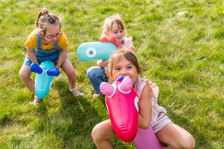 QUUT Dmuchany makaron do pływania Dino
