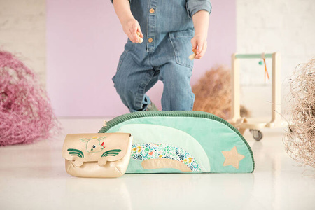 LILLIPUTIENS Drewniany jeździk 2 w 1 z miękkim siedziskiem i torebką Smok Joe 12 m+