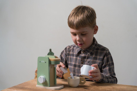 Dantoy Drewniany ekspres do kawy