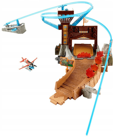 Mattel Planes Samoloty 2 Zestaw Pożar w Kadłubacówce CDR39