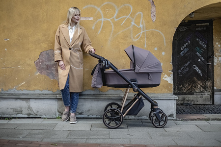 Roan Ivi 2.0 Vintage Wózek Głęboko-Spacerowy Sicilian Olive + Cybex Aton B2 i-Size Fotelik Samochodowy 0-13kg + Baza One Volcano Black	