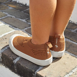 Lassig Ultrawygodne elastyczne trampki dziecięce z antypoślizgową podeszwą Splash & Fun caramel, rozm. 23