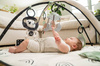 Tiny Love Décor Gimnastyka / Mata Edukacyjna z Pałąkami Czarno-Biała
