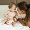 MyBabyBottle Przenośny Podgrzewacz do Butelek, Wody i Mleka dla Dzieci - Różowy
