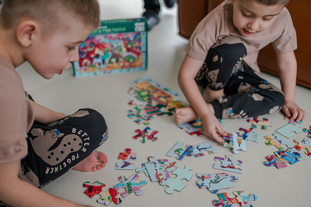 Mudpuppy Puzzle obserwacyjne Potężne dinozaury 64 elementy 4+