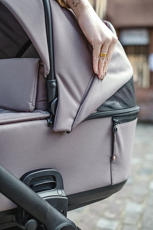 Roan Ivi 2.0 Vintage Wózek Głęboko-Spacerowy Sicilian Olive + Cybex Aton B2 i-Size Fotelik Samochodowy 0-13kg + Baza One Volcano Black	