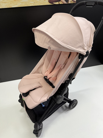 [OUTLET] Cybex Coya Wózek Spacerowy Rama Matt Black Peach Pink