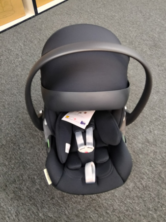 [OUTLET] Cybex Cloud G I - Size Fotelik Samochodowy Magic Black 0-13kg