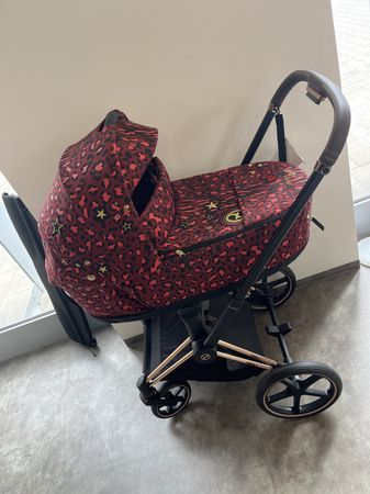[OUTLET] Cybex Priam 4.0 Wózek Głęboko-Spacerowy Rosenrot Red by Alec Voelkel