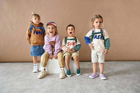 Lassig Bluza z bawełny organicznej GOTS Little Gang Sun milky 7-12 m-cy