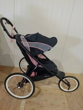 [OUTLET] Cybex Avi Wózek Spacerowy Do Biegania Cybex Sports Powder Pink by Anna Lewandowska