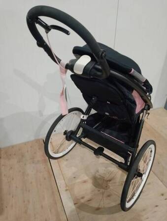 [OUTLET] Cybex Avi Wózek Spacerowy Do Biegania Cybex Sports Powder Pink by Anna Lewandowska