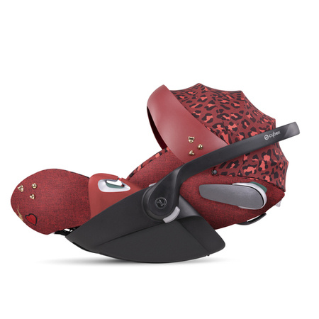 [OUTLET] Cybex Cloud Z2 i-Size Fotelik Samochodowy 0-13 kg Rockstar Rosenrot Red by Alec Voelkel