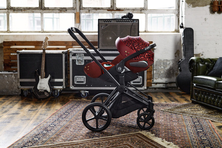 [OUTLET] Cybex Cloud Z2 i-Size Fotelik Samochodowy 0-13 kg Rockstar Rosenrot Red by Alec Voelkel