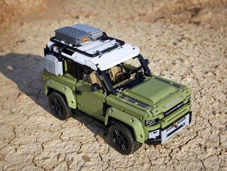 Lego Technic Land Rover Defender V29 42110